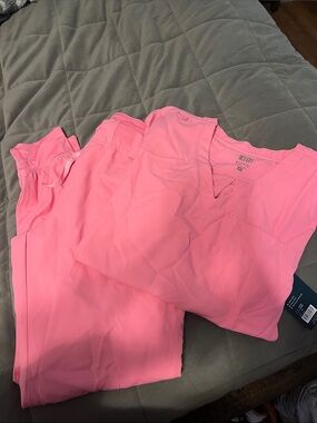 Insight Pink V-Neck Scrub Set